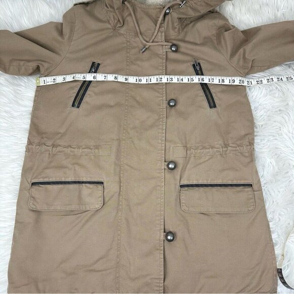Calvin Klein Women’s Tan Hooded Sherpa Mid-Length Coastal Parka Coat S/C41 - Picture 13 of 16